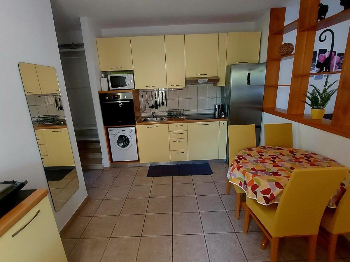 Sweet Apartment Marijana Supetar Kültér fotó